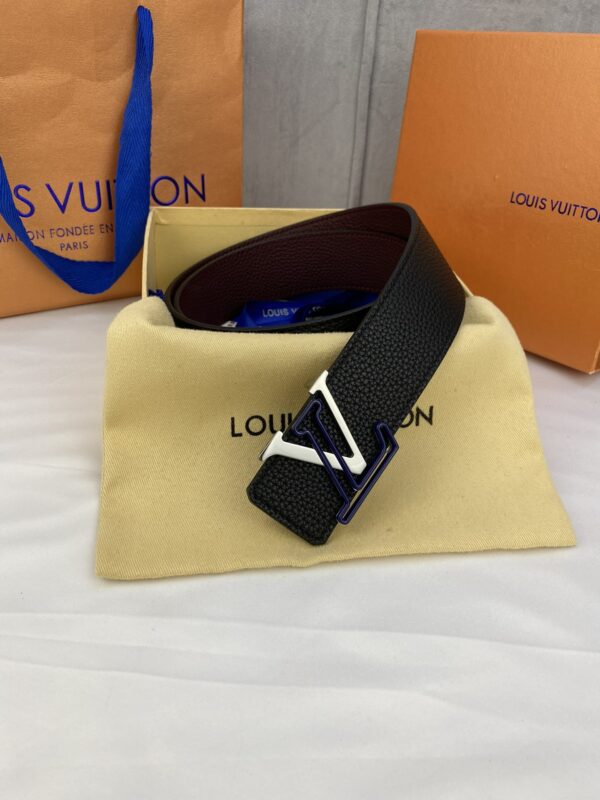 1:1 Replica Louis Vuitton Iconic Reversible LV Belt Black LV Women Belt