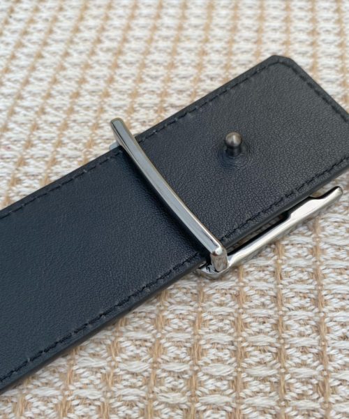 1:1 Replica Louis Vuitton Iconic Reversible LV Belt Black LV Women Belt