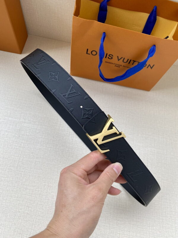 1:1 Replica Louis Vuitton Iconic Reversible LV Belt Black LV Women Belt