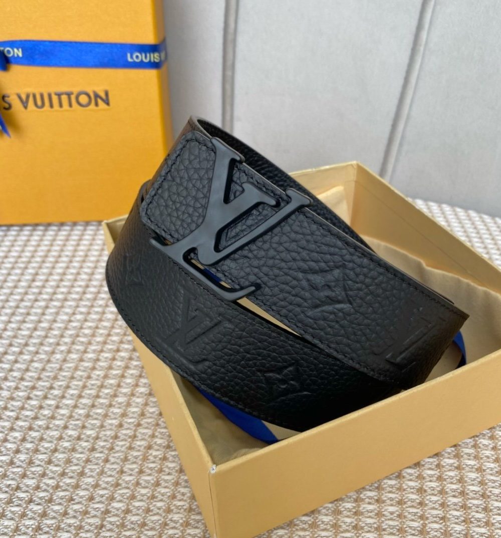 1:1 Replica Louis Vuitton Iconic Reversible LV Belt Black LV Women Belt