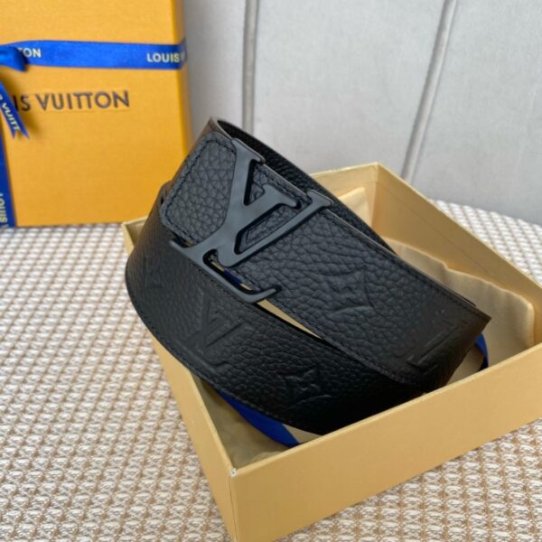 1:1 Replica Louis Vuitton Iconic Reversible LV Belt Black LV Women Belt