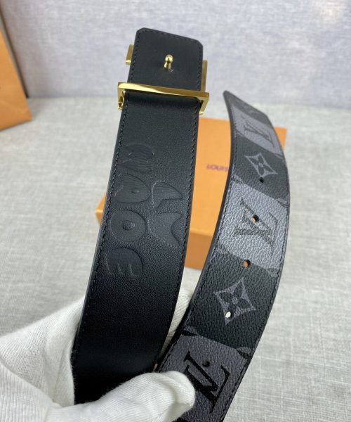 1:1 Replica Louis Vuitton Iconic Reversible LV Belt Black LV Women Belt