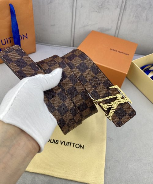 1:1 Replica Louis Vuitton Iconic Reversible LV Belt Brown LV Women Belt