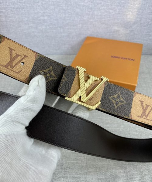 1:1 Replica Louis Vuitton Iconic Reversible LV Belt Brown LV Women Belt