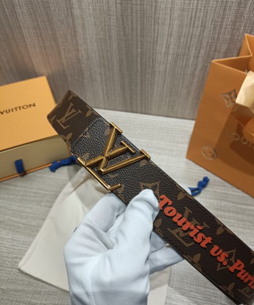 1:1 Replica Louis Vuitton Iconic Reversible LV Belt Brown LV Women Belt