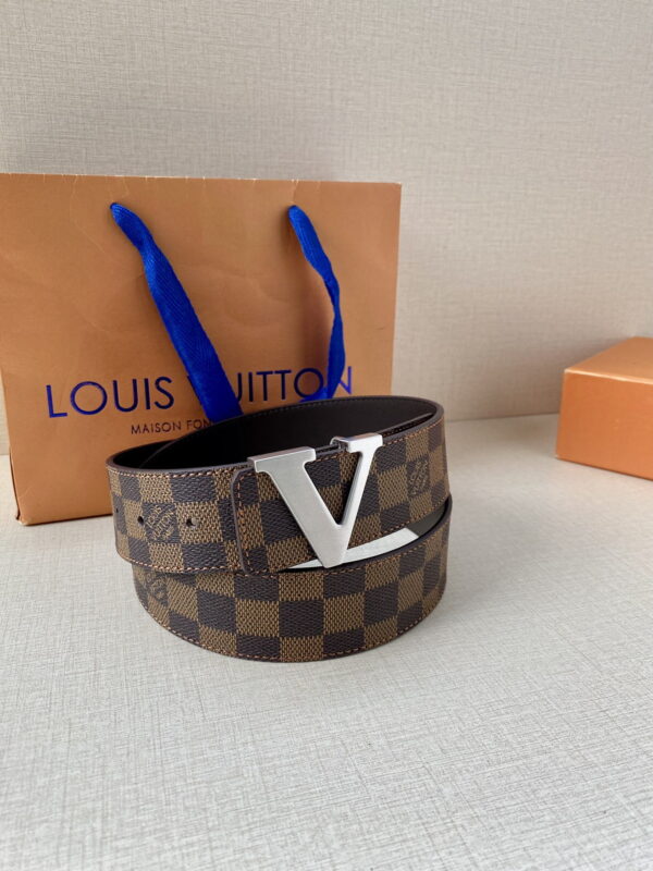 1:1 Replica Louis Vuitton Iconic Reversible LV Belt Brown LV Women Belt