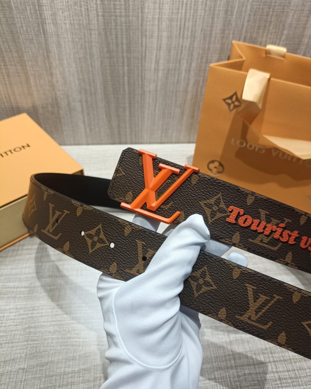 1:1 Replica Louis Vuitton Iconic Reversible LV Belt Brown LV Women Belt