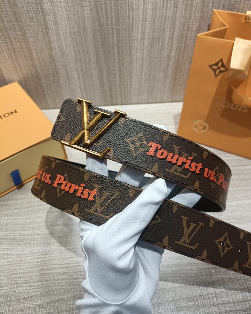 1:1 Replica Louis Vuitton Iconic Reversible LV Belt Brown LV Women Belt