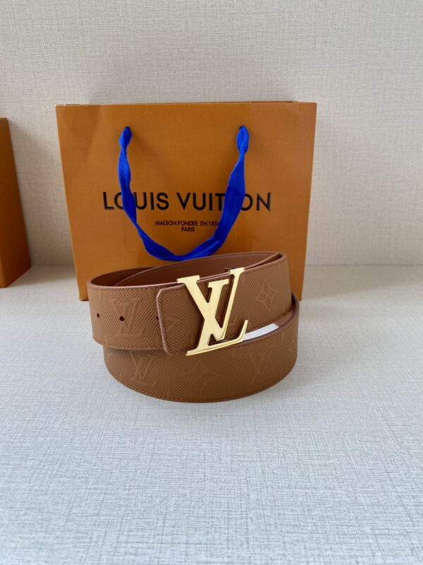 1:1 Replica Louis Vuitton Iconic Reversible LV Belt Brown LV Women Belt