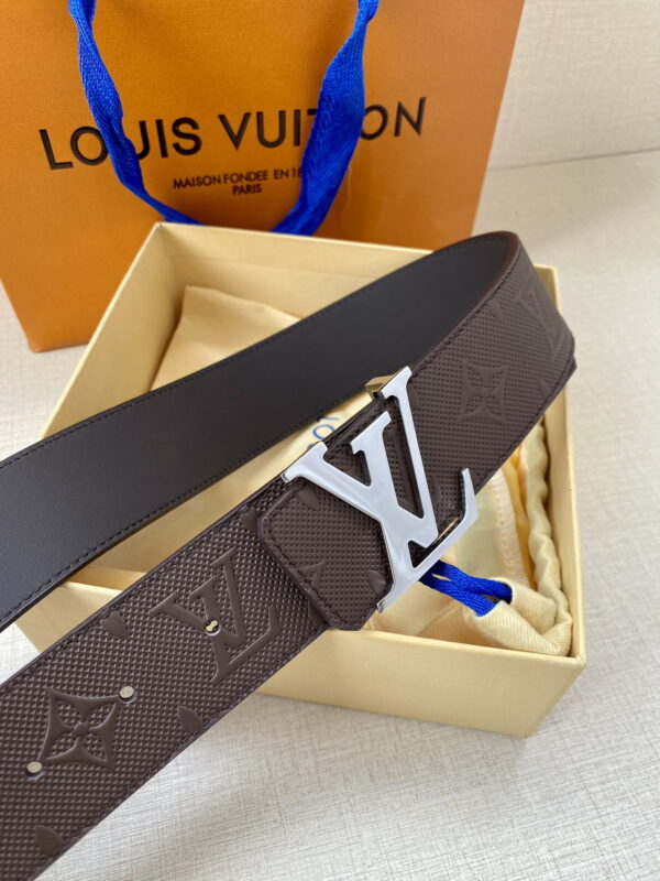 1:1 Replica Louis Vuitton Iconic Reversible LV Belt Brown LV Women Belt