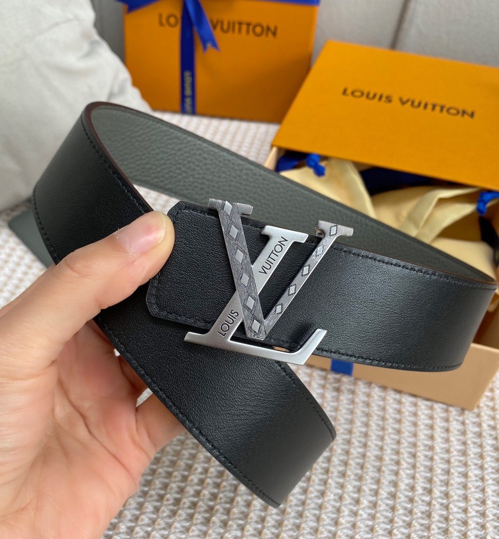 1:1 Replica Louis Vuitton Iconic Reversible LV Belt Grey LV Women Belt