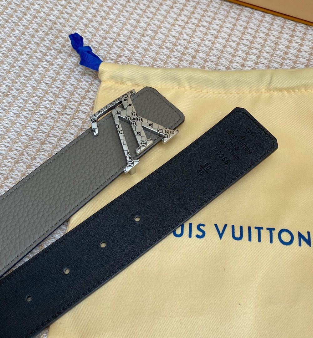 1:1 Replica Louis Vuitton Iconic Reversible LV Belt Grey LV Women Belt