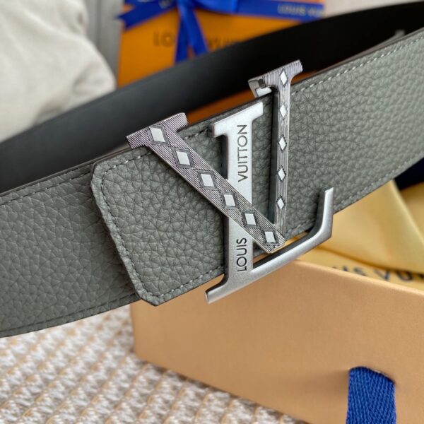 1:1 Replica Louis Vuitton Iconic Reversible LV Belt Grey LV Women Belt