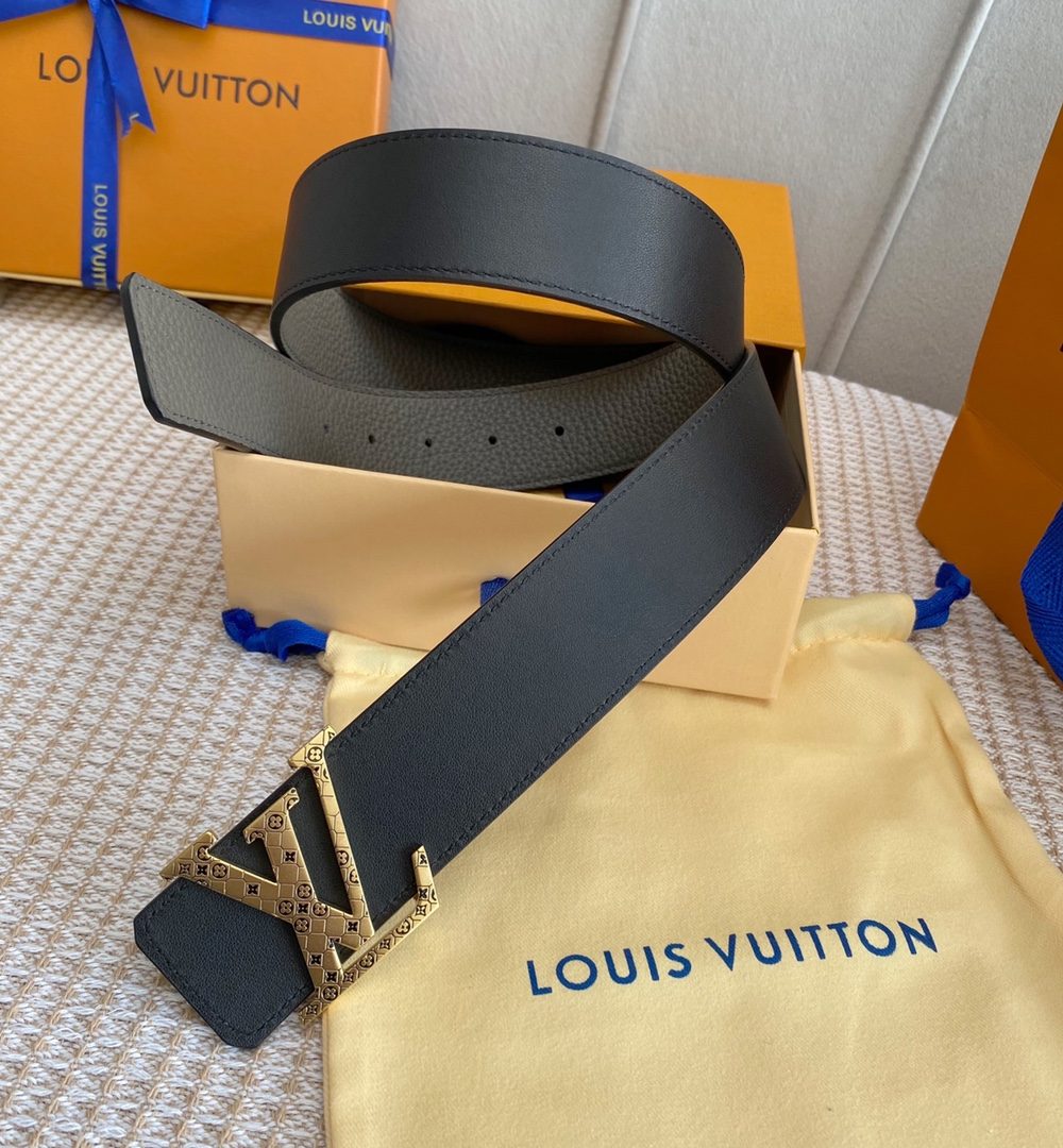 1:1 Replica Louis Vuitton Iconic Reversible LV Belt Grey LV Women Belt