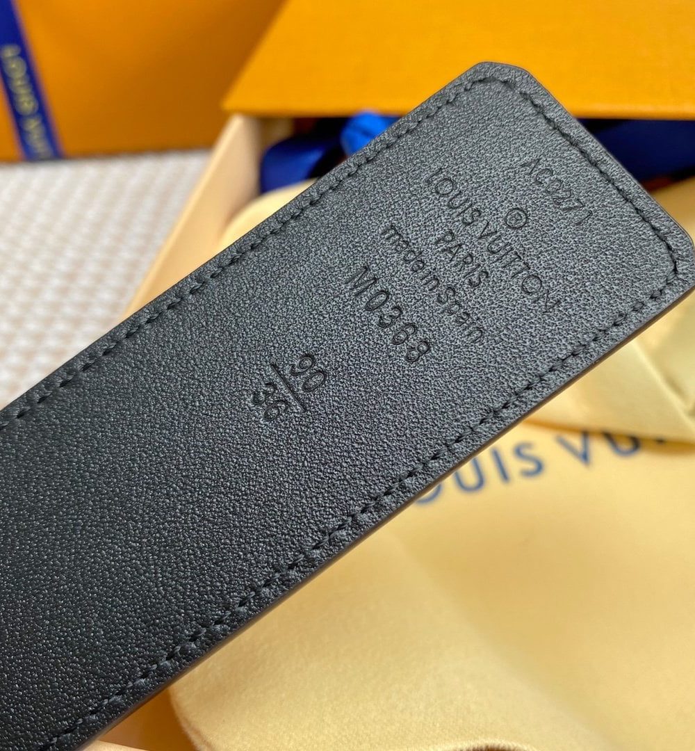 1:1 Replica Louis Vuitton Iconic Reversible LV Belt Grey LV Women Belt