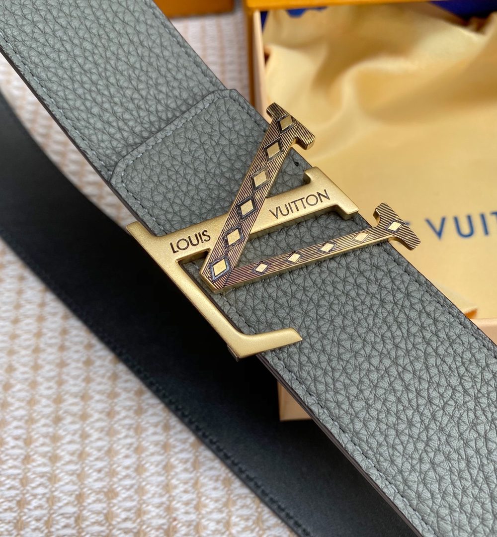 1:1 Replica Louis Vuitton Iconic Reversible LV Belt Grey LV Women Belt