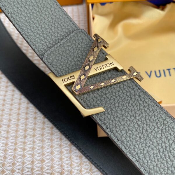 1:1 Replica Louis Vuitton Iconic Reversible LV Belt Grey LV Women Belt