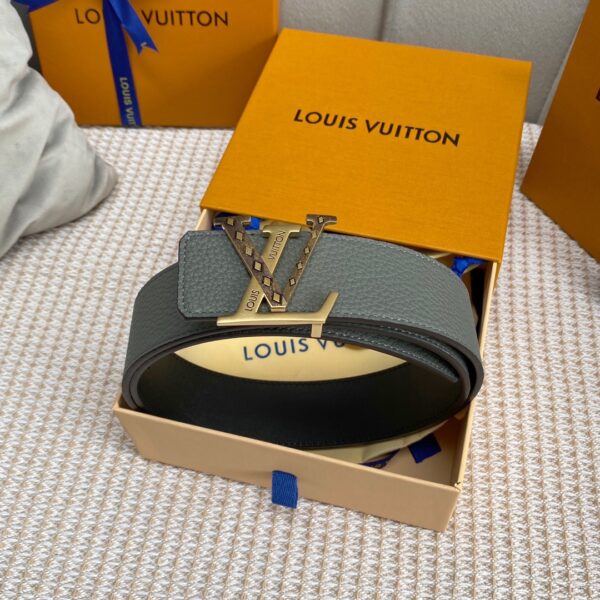 1:1 Replica Louis Vuitton Iconic Reversible LV Belt Grey LV Women Belt