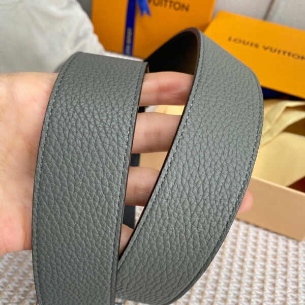 1:1 Replica Louis Vuitton Iconic Reversible LV Belt Grey LV Women Belt