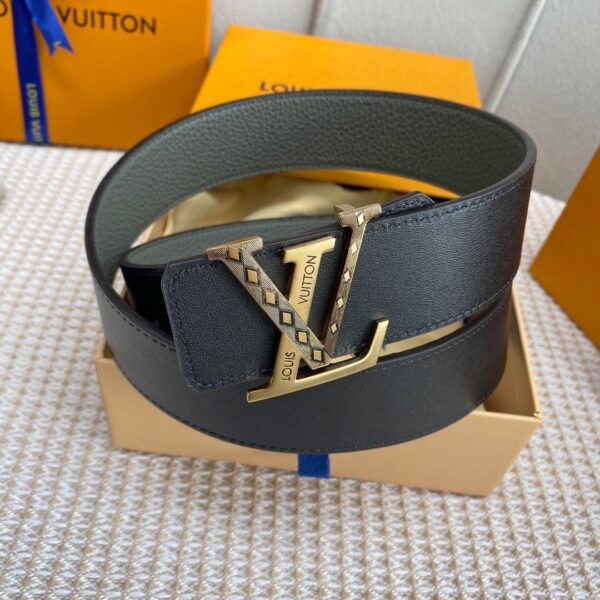 1:1 Replica Louis Vuitton Iconic Reversible LV Belt Grey LV Women Belt