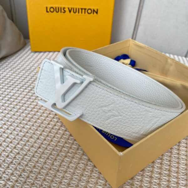 1:1 Replica Louis Vuitton Iconic Reversible LV Belt White LV Women Belt