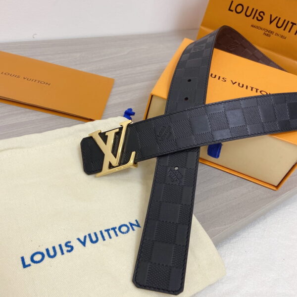 1:1 Replica Louis Vuitton Initiales LV Belt in Damier Embossed with Gold Toned Hardware LV Women Belt LV