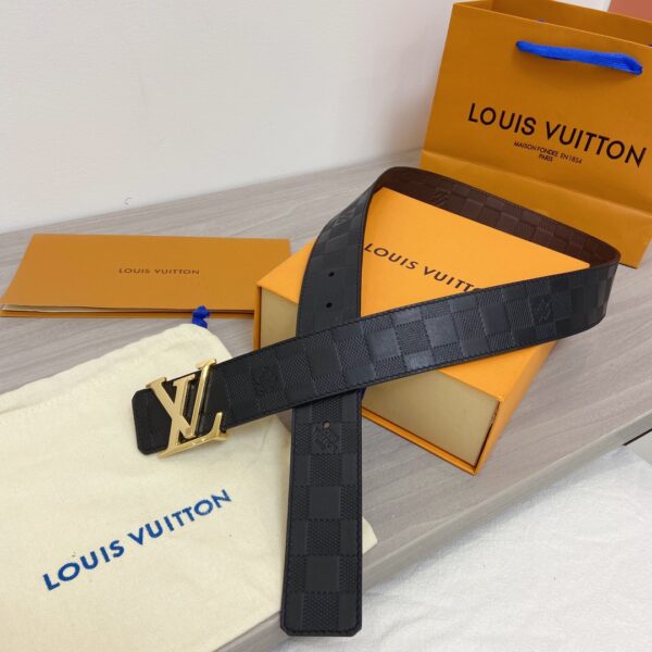1:1 Replica Louis Vuitton Initiales LV Belt in Damier Embossed with Gold Toned Hardware LV Women Belt LV