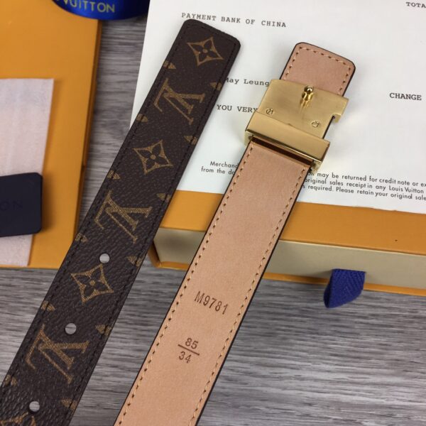 1:1 Replica Louis Vuitton Initiales LV Belt Monogram Canvas Brown With Gold Metal Buckle LV Women Belt