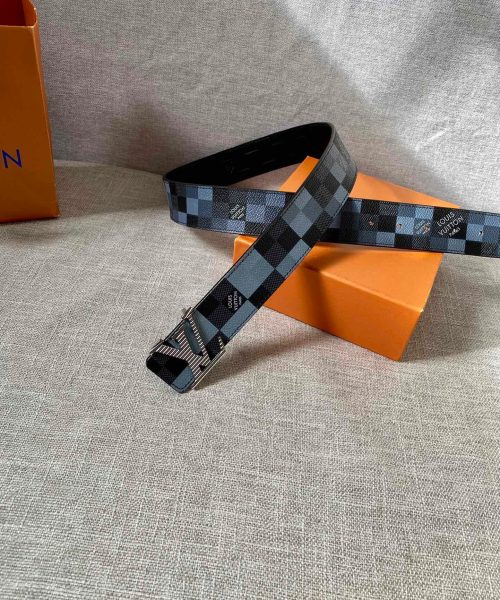 1:1 Replica Louis Vuitton Initiales Reversible LV Belt Damier Graphite Giant Blue LV Women Belt
