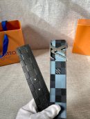 1:1 Replica Louis Vuitton Initiales Reversible LV Belt Damier Graphite Giant Blue LV Women Belt