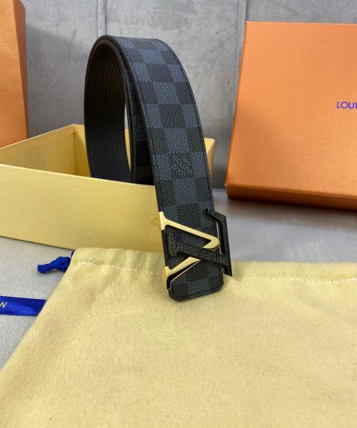 1:1 Replica Louis Vuitton Initiales Reversible LV Belt Damier Graphite with Black/Gold Toned Hardware LV Women Belt