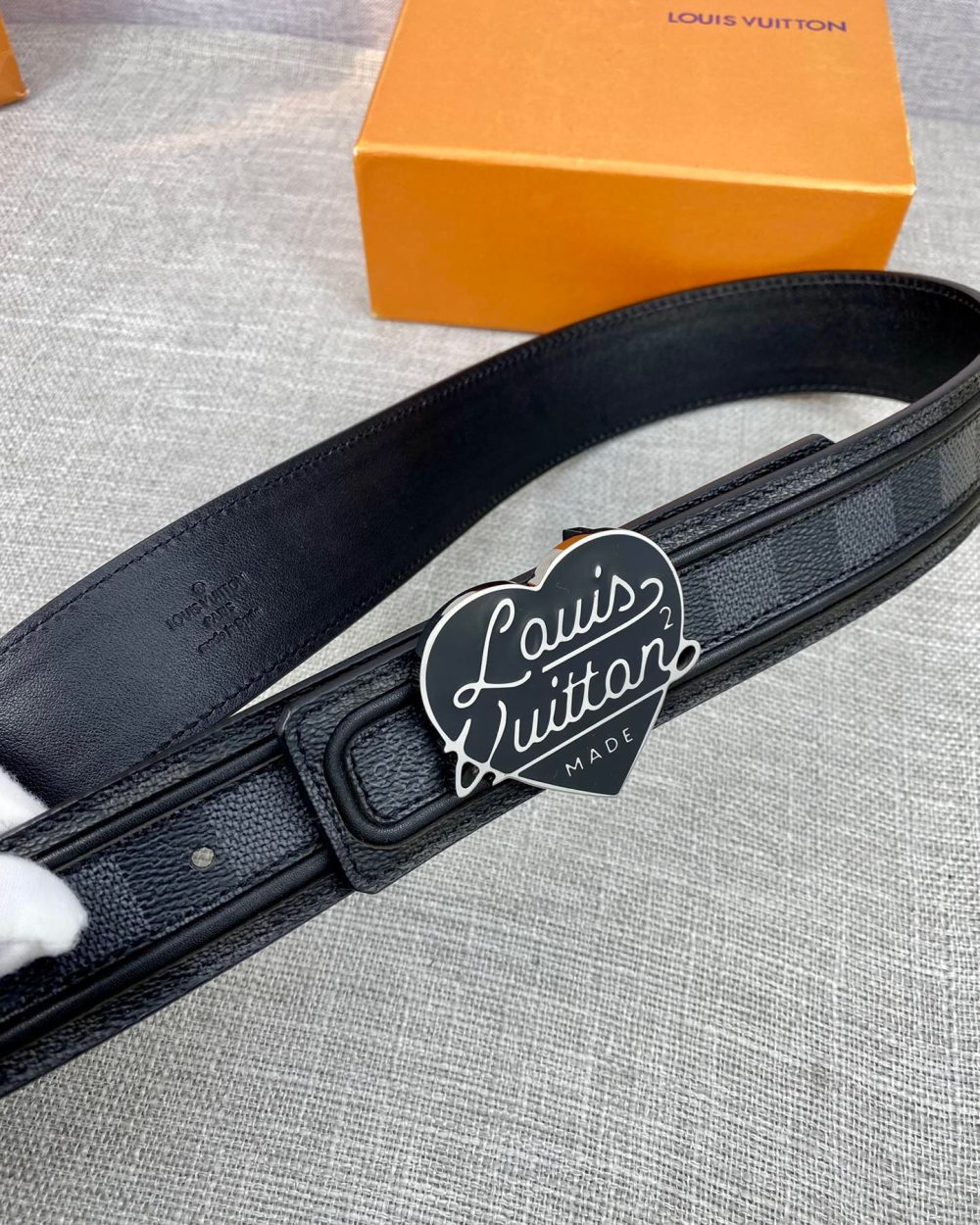 1:1 Replica Louis Vuitton Initiales Reversible LV Belt Damier Graphite with Silver Toned Hardware LV Women Belt