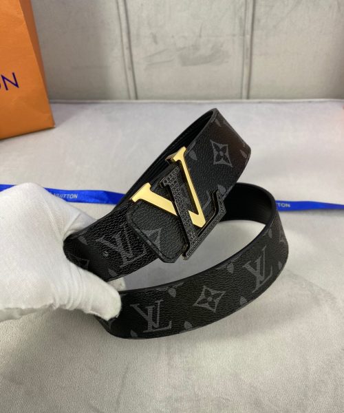 1:1 Replica Louis Vuitton Initiales Reversible LV Belt Monogram Eclipse with Black/Gold Toned Hardware LV Women Belt