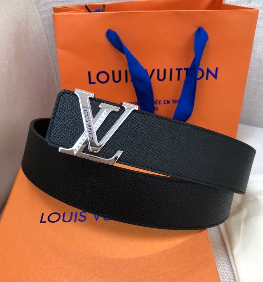 1:1 Replica Louis Vuitton Initiales Reversible LV Belt with Silver Hardware LV Women Belt LV