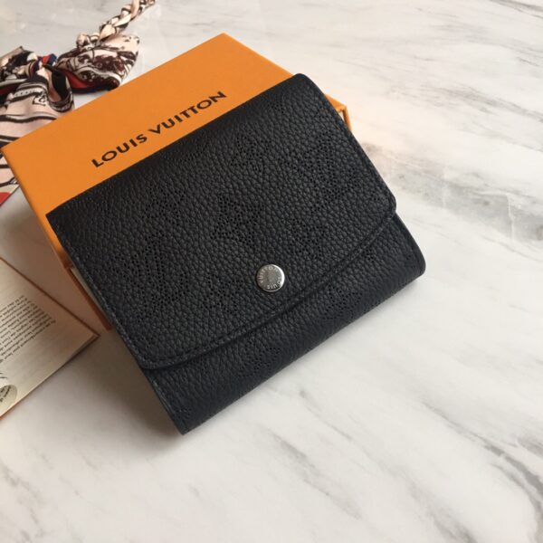 Louis Vuitton Iris Compact Wallet Mahina Black For Women, Women's Wallet 4.7in/12cm LV M62540