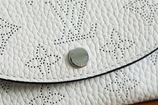 Louis Vuitton Iris Compact Wallet Mahina White For Women, Women's Wallets 4.2in/12cm LV