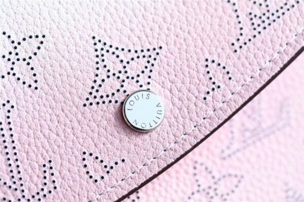Louis Vuitton Iris Wallet Mahina Pink Gradient For Women, Women's Wallets 7.5in/19cm LV