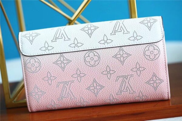 Louis Vuitton Iris Wallet Mahina Pink Gradient For Women, Women's Wallets 7.5in/19cm LV