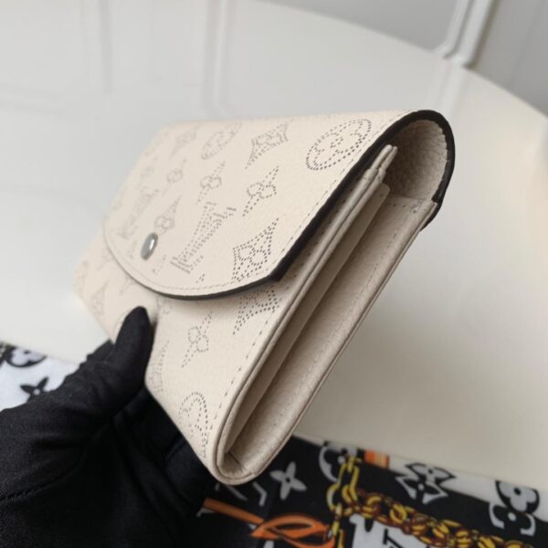 Louis Vuitton Iris Wallet Monogram Canvas Greige For Women, Women's Wallet 19cm LV M60144