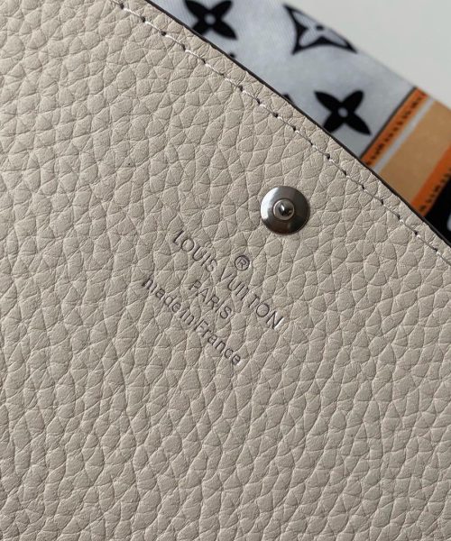 1:1 Replica Louis Vuitton Iris Wallet Monogram Canvas Greige For Women, Women's Wallet 19cm LV M60144