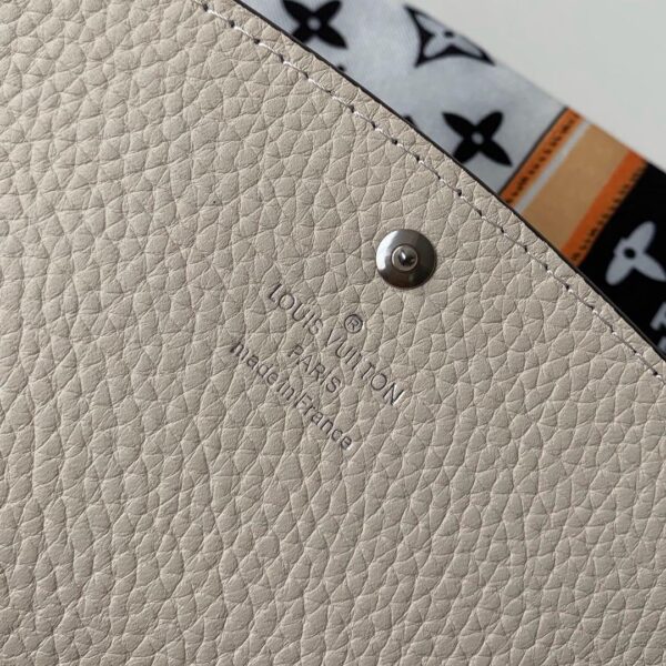 Louis Vuitton Iris Wallet Monogram Canvas Greige For Women, Women's Wallet 19cm LV M60144