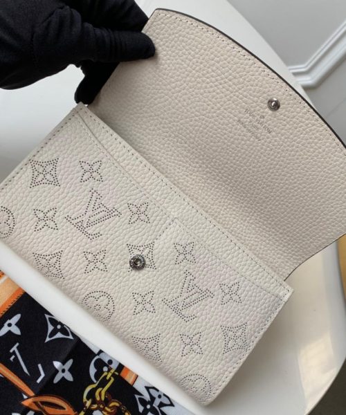 1:1 Replica Louis Vuitton Iris Wallet Monogram Canvas Greige For Women, Women's Wallet 19cm LV M60144