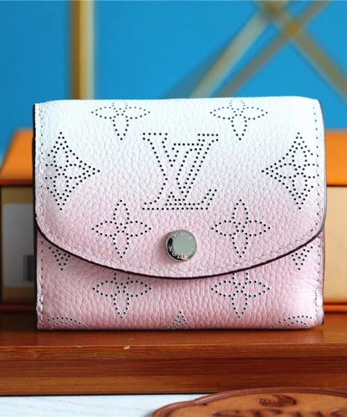 Louis Vuitton Iris XS Wallet Mahina Light Pink For Women, Women's Wallets 3.9in/9.8cm LV