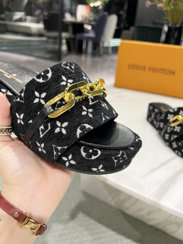 Louis Vuitton Jumbo Flatform Mule Black For Women LV