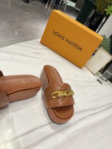Louis Vuitton Jumbo Flatform Mule Brown For Women LV