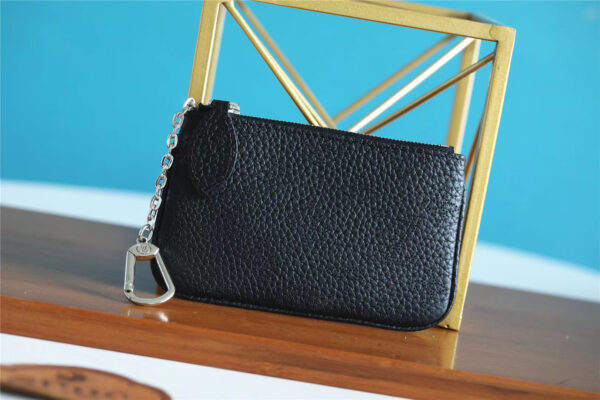 Louis Vuitton Key Pouch Mahina Black For Women, Women's Wallets 5.1in/13cm LV