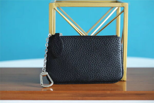 Louis Vuitton Key Pouch Mahina Black For Women, Women's Wallets 5.1in/13cm LV