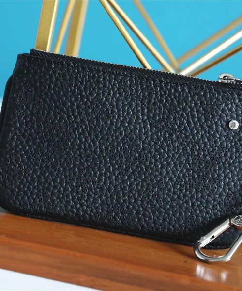 1:1 Replica Louis Vuitton Key Pouch Mahina Black For Women, Women's Wallets 5.1in/13cm LV