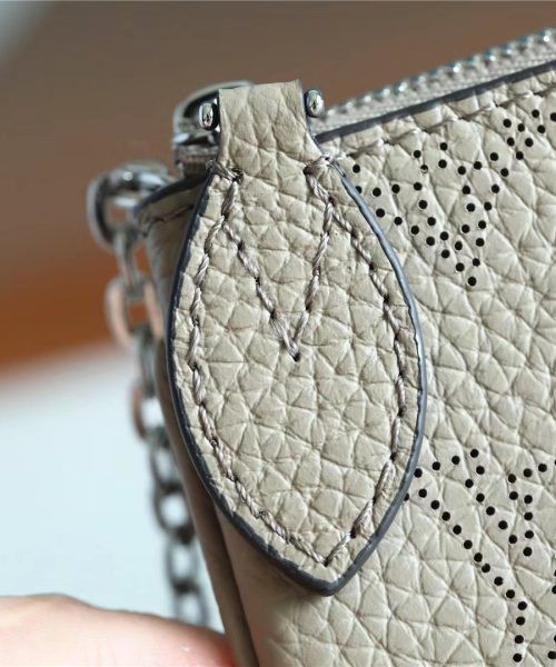1:1 Replica Louis Vuitton Key Pouch Mahina Grey For Women, Women's Wallets 5.1in/13cm LV