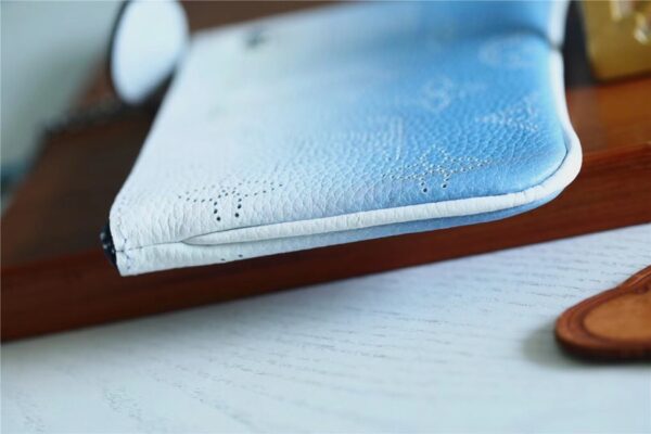 Louis Vuitton Key Pouch Mahina Magnolia Blue For Women, Women's Wallets 5.1in/13cm LV 